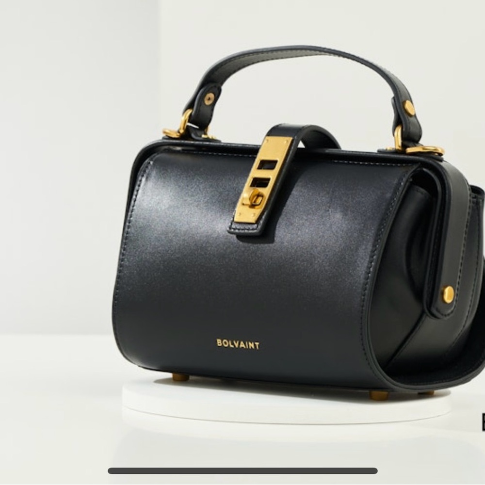 Eloise Clasp-Front Satchel in Black